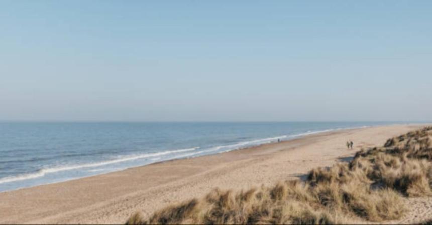 Hemsbyholidaysretroretreat Holiday home *